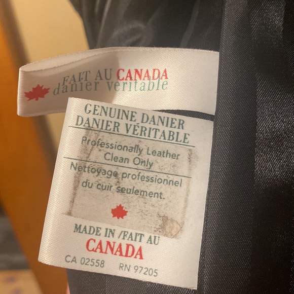 Danier leather jacket - Picture 4 of 4